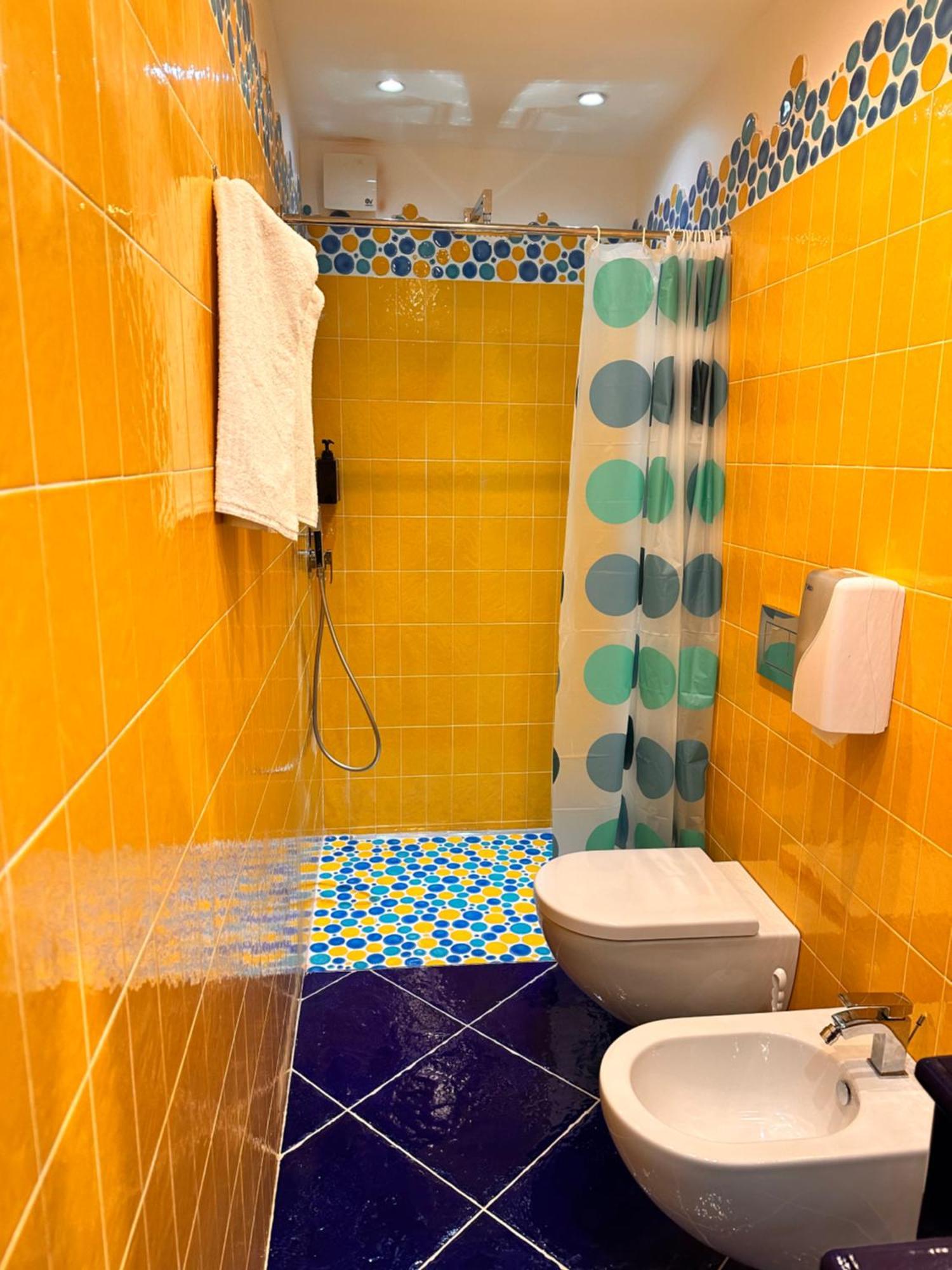 Queen View Apartment - No Kitchen 波西塔諾 外观 照片