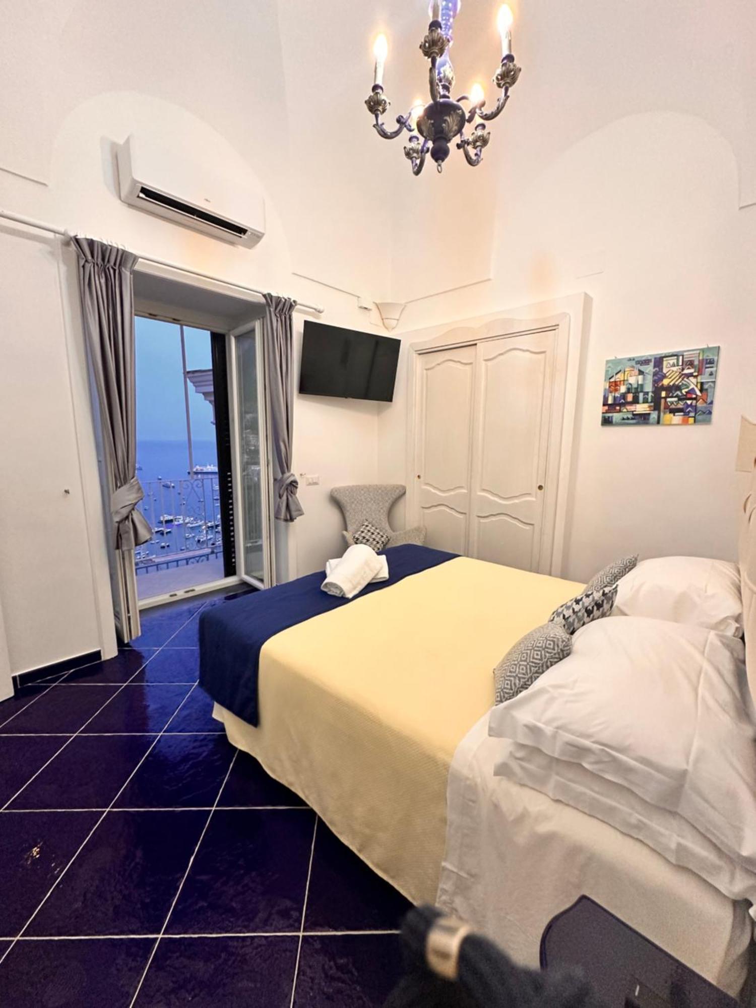 Queen View Apartment - No Kitchen 波西塔諾 外观 照片