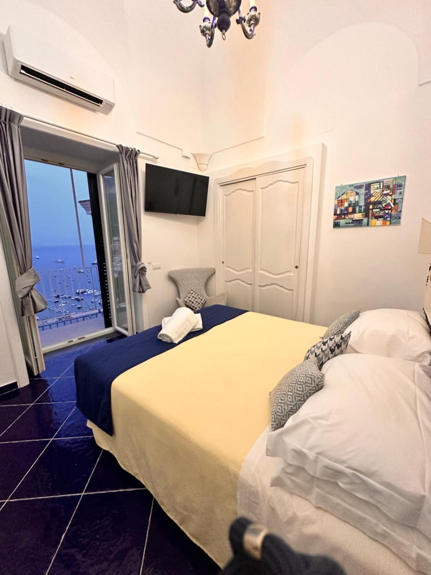 Queen View Apartment - No Kitchen 波西塔諾 外观 照片